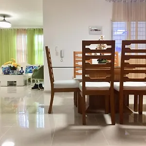  Apartamento Hidden Oasis Minutes From Beaches